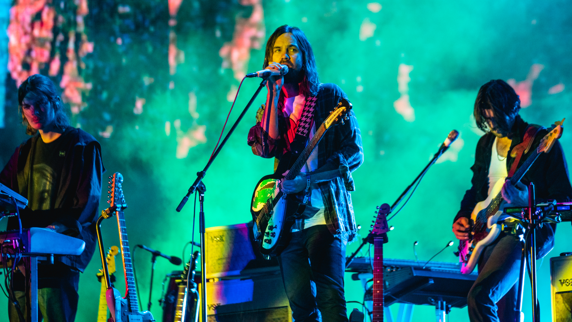 Buses to Tame Impala at the 3Arena Dublin